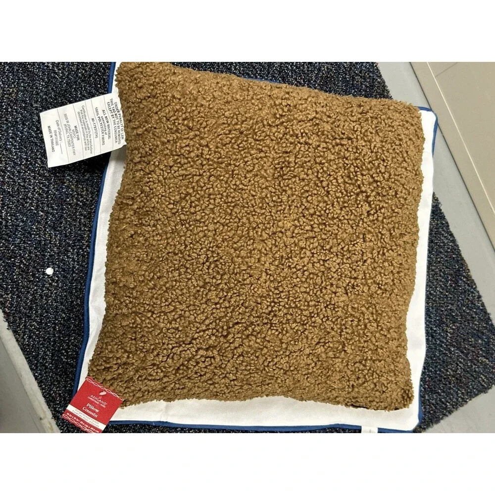 Hobby Lobby Highland Cow 4th of July Pillow Cover w/ New Ashland Pillow